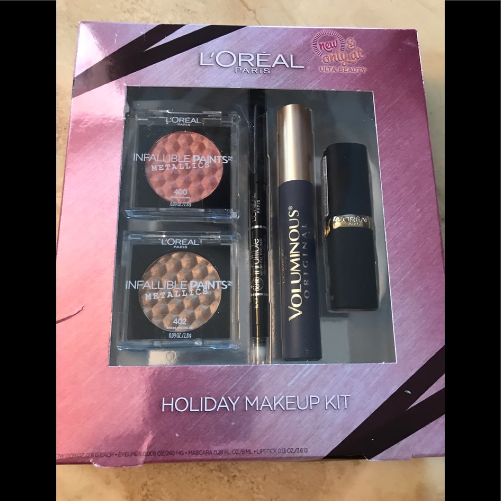 NIB REDUCED! L’Oréal Makeup kit 5 FULL SIZE ITEMS! - Picture 1 of 2